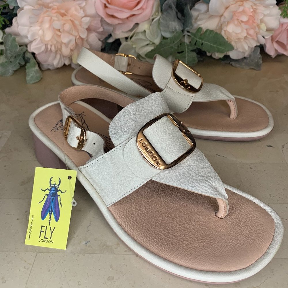 BNIB Fly London Sandals